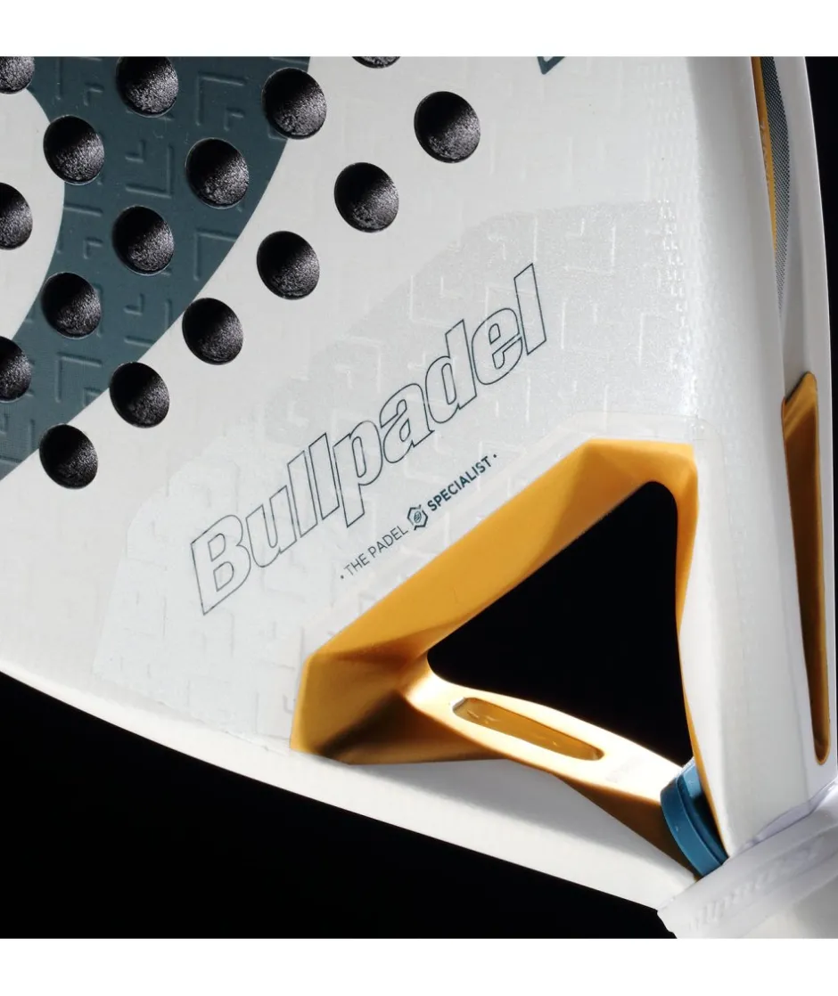 Best Bullpadel PALA PEARL 26